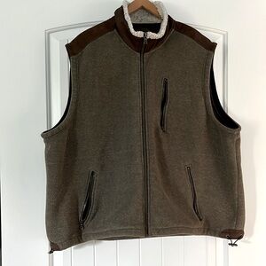 Orvis fleece vest